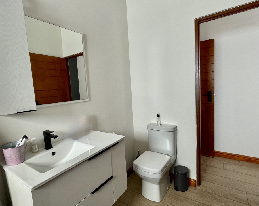 3 Bedroom Property for Sale in Laguna Sands Western Cape